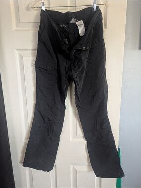 Columbia Black Women's Cargo Pants - Utility Style